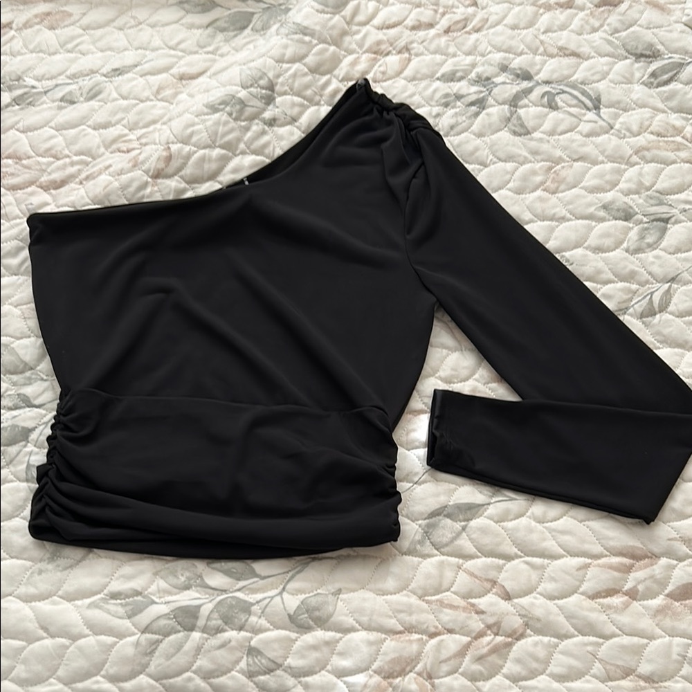 Windsor Black One Sleeve Top